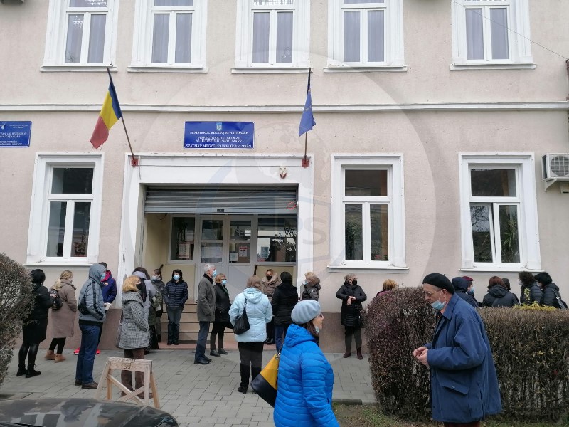 PENIBIL. Doar jumătate dintre cei care vor să fie directori de școli au luat examenul