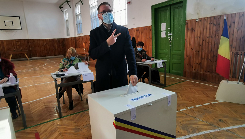 Radu Panait: “Avem de ales între noaptea ca hoții sau o Românie fără hoție”