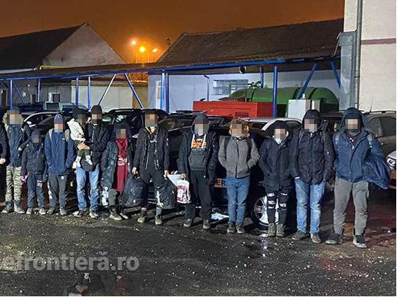 Nagylaknál 68 embert akartak kicsempészni