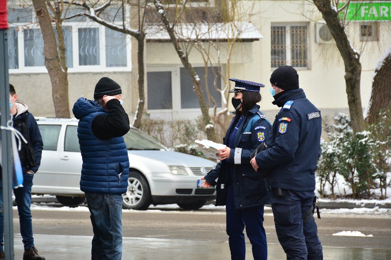 FOTO. Controale anti-COVID-19 la Satu Mare. Au fost aplicate sute de amenzi