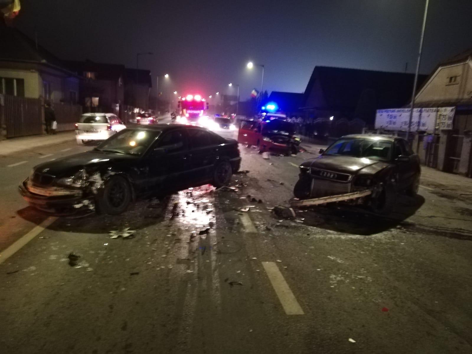 Accident în lanț provocat de un șofer beat pulbere. Sătmăreancă (26 ani) implicată fără voia ei