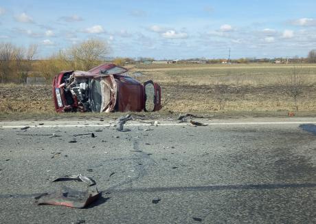 FOTO. Trafic blocat pe DN19 Satu Mare-Bihor. Patru persoane rănite într-un accident