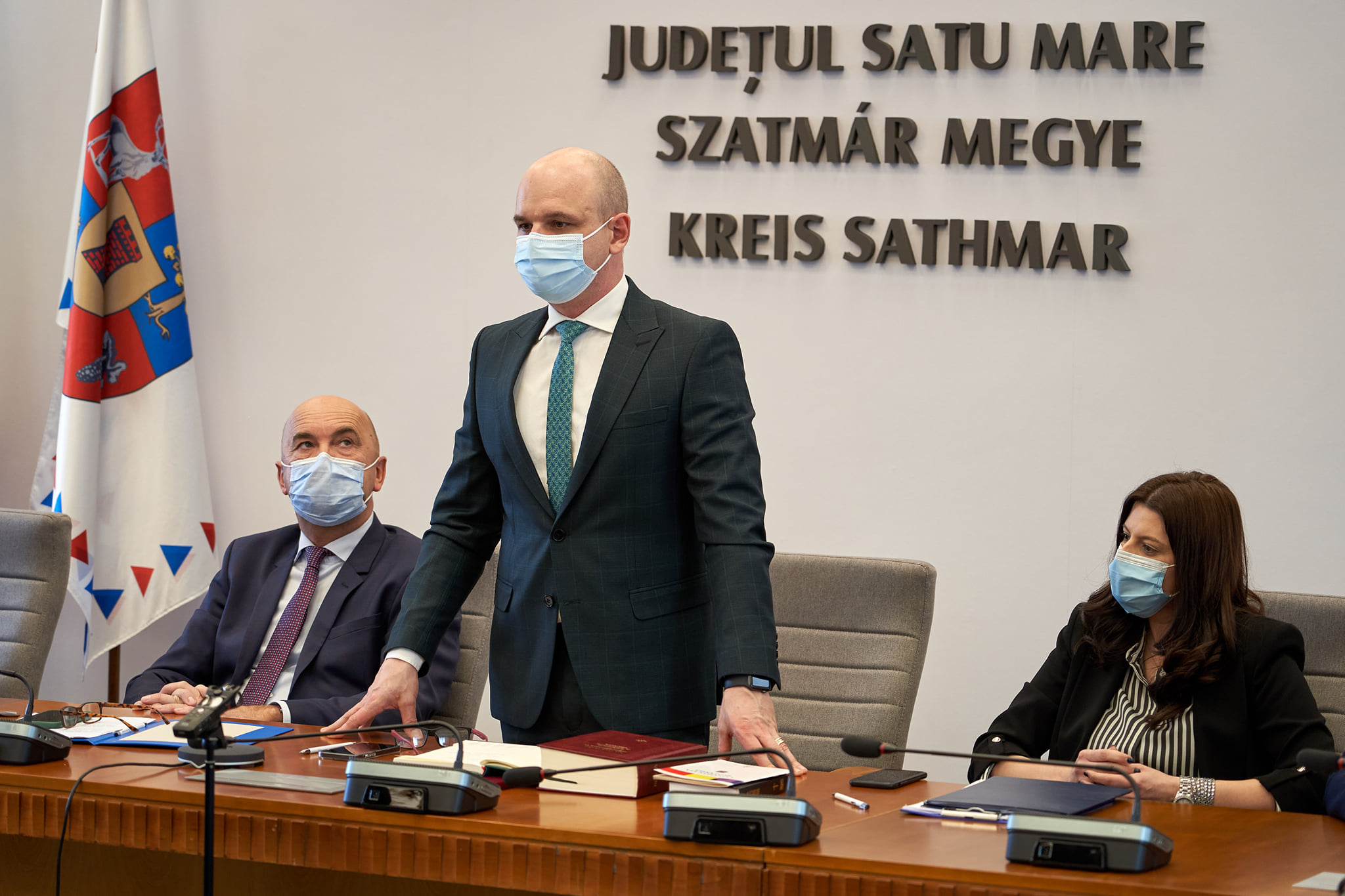 FOTO. Beiktatták az új prefektust