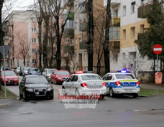 FOTO. Un sătmărean a chemat poliţiştii crezând că e un hoţ în casă! Dar era amantul soţiei