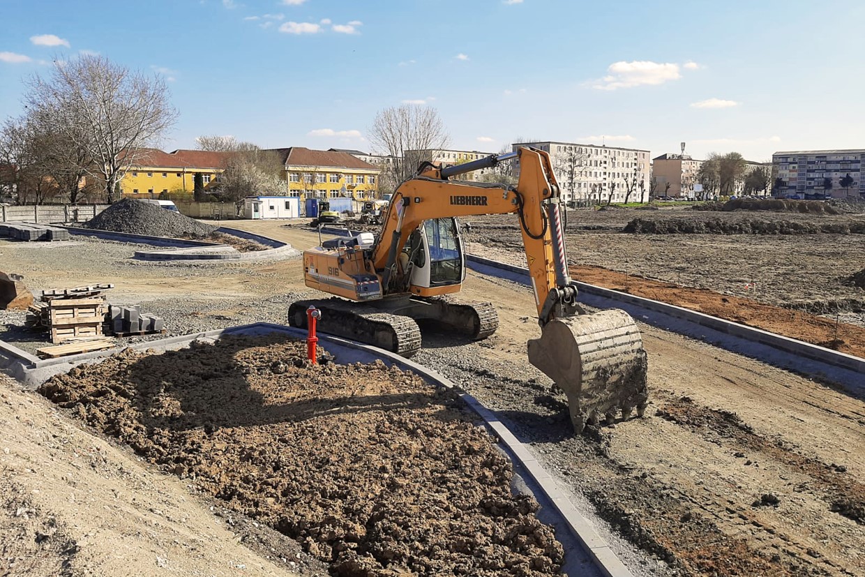 FOTO. Alakul Szatmárnémeti legnagyobb parkja