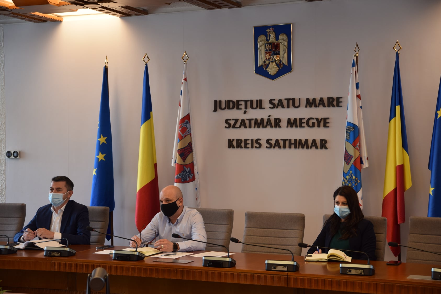 Primarii sătmăreni, cooptați în campania de vaccinare. Prefectul cere implicare masivă