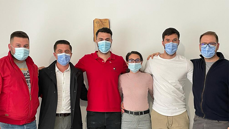 FOTO. USR PLUS are o filială nouă, în ”Capitala Căpșunilor”: "Cu toții suntem conștienți de potențialul pe care comuna Halmeu îl are"