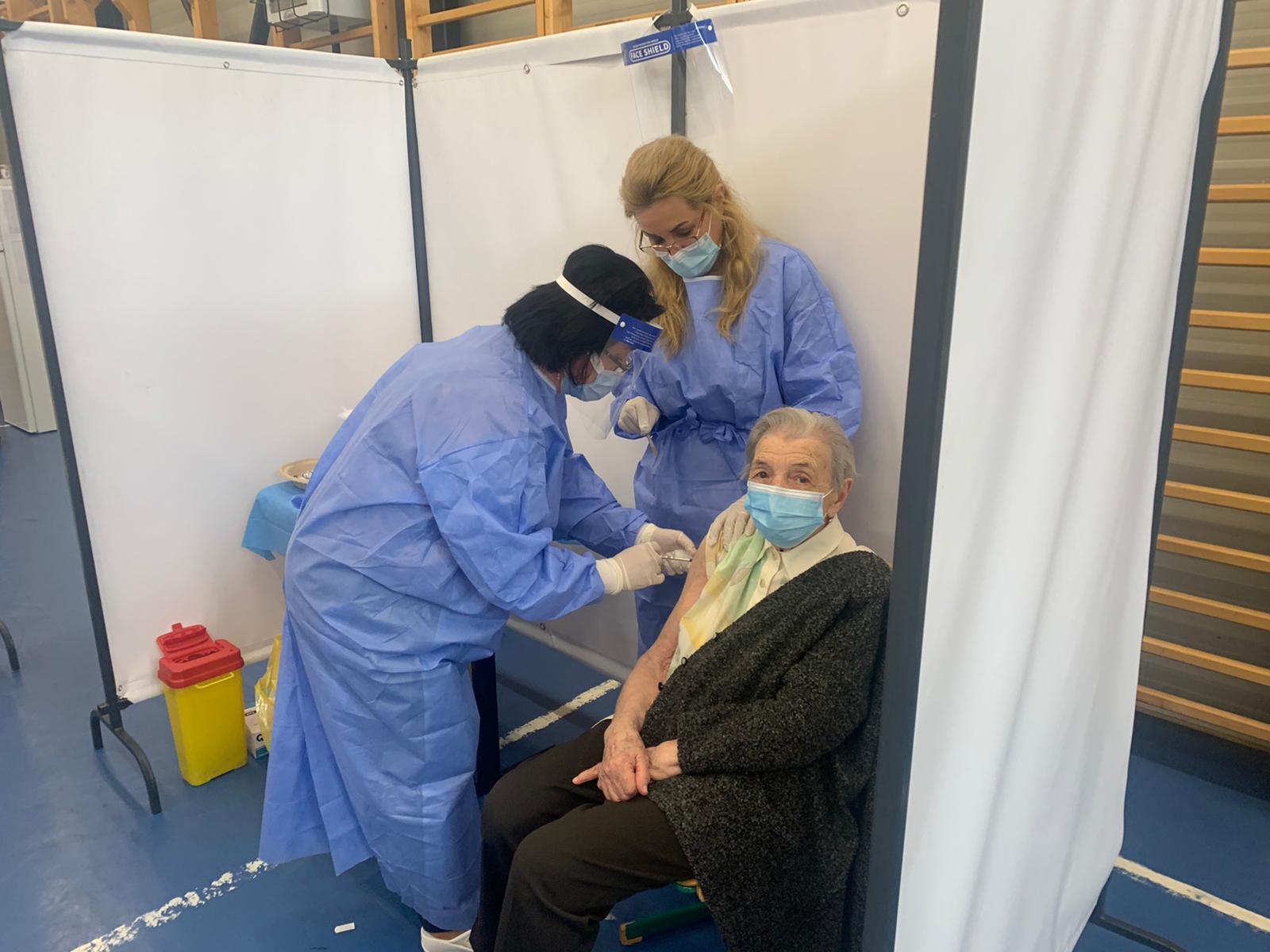 A beoltottak 0,81 %–a fertőződött meg