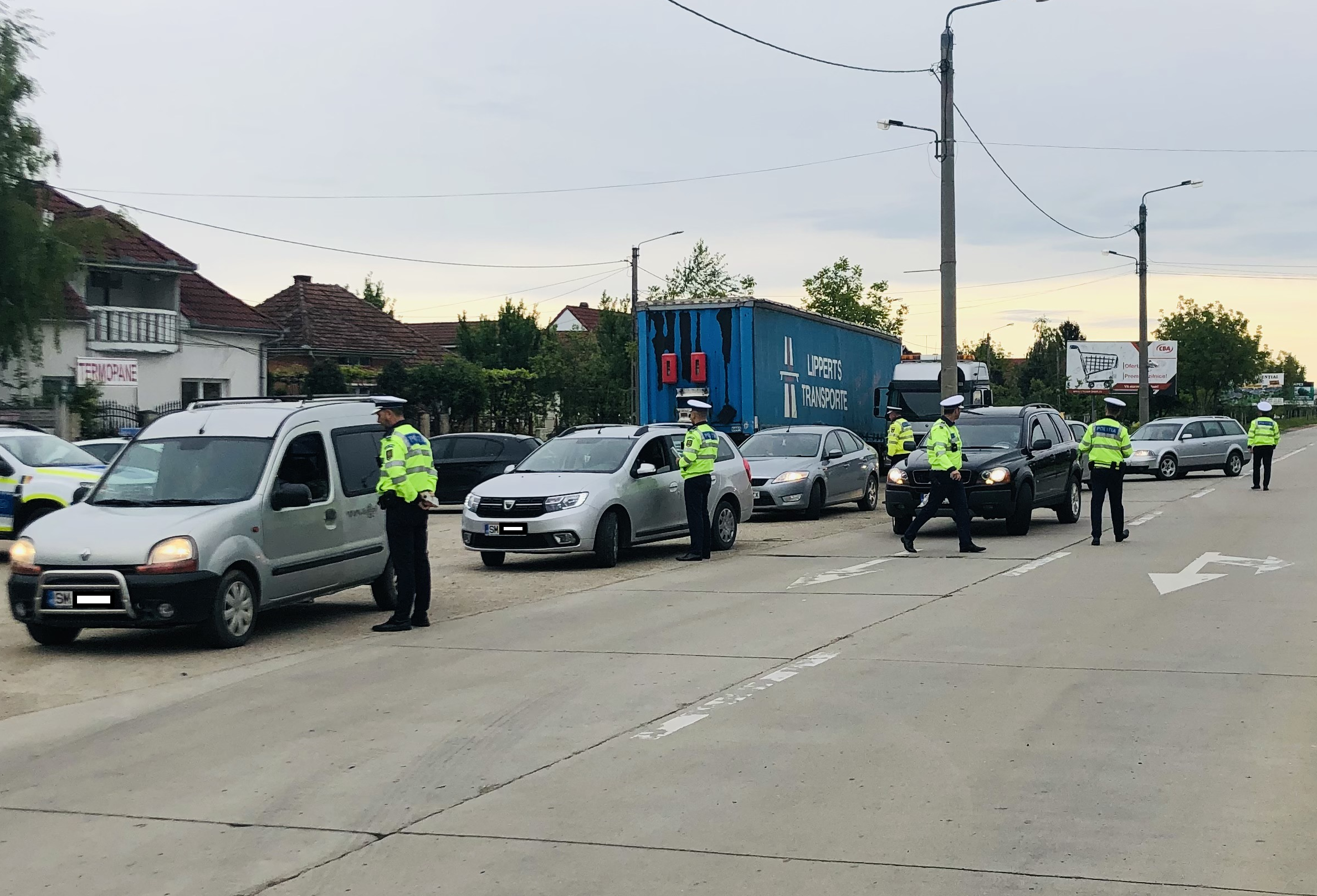 Sătmărenii au testat vigilența polițiștilor. S-au ales cu dosare penale