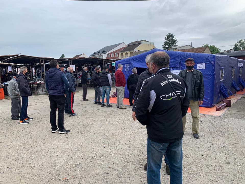 FOTOGALERIE. A început vaccinarea gratuită în Piața de Vechituri din municipiul Satu Mare