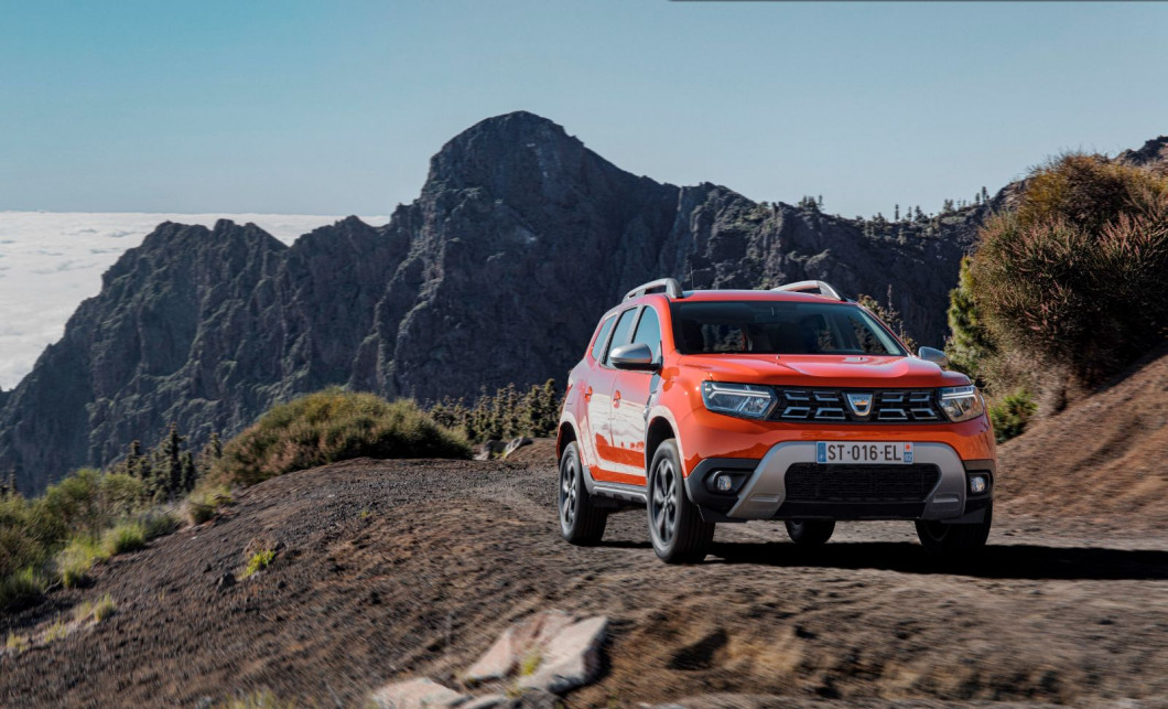 FOTO/VIDEO. Au apărut primele imagini cu Dacia Duster facelift 2021