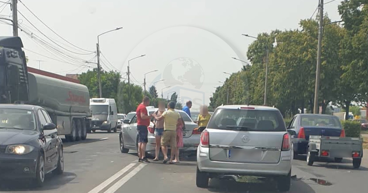 FOTOGALERIE. Accident rutier în lanț pe Drumul Careiului. Circulație restricționată parțial