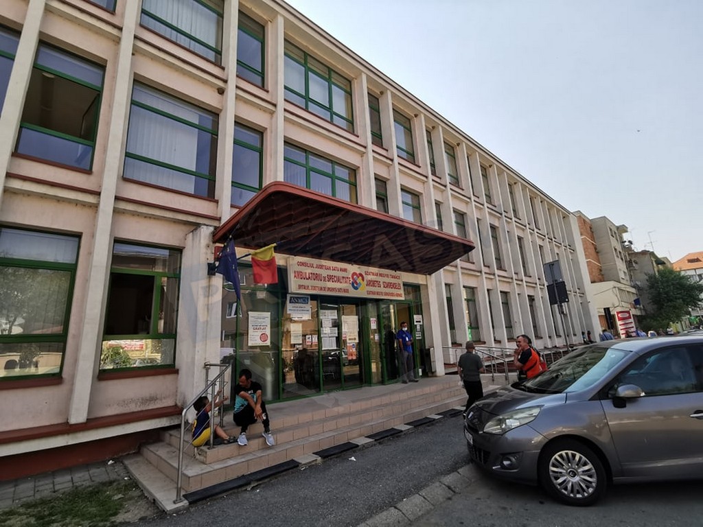 ”DRAMĂ”. O bunicuță strânge milioane de lei pe centru. Semne mari de întrebare