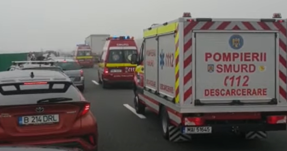 VIDEO. Carambol cu peste 20 de mașini pe Autostrada Soarelui. S-a activat Planul Roșu