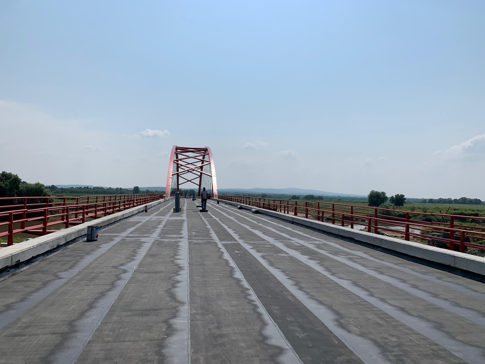 FOTOGALERIE. Podul peste Someș, care leagă Satu Mare de Maramureș, aproape gata!