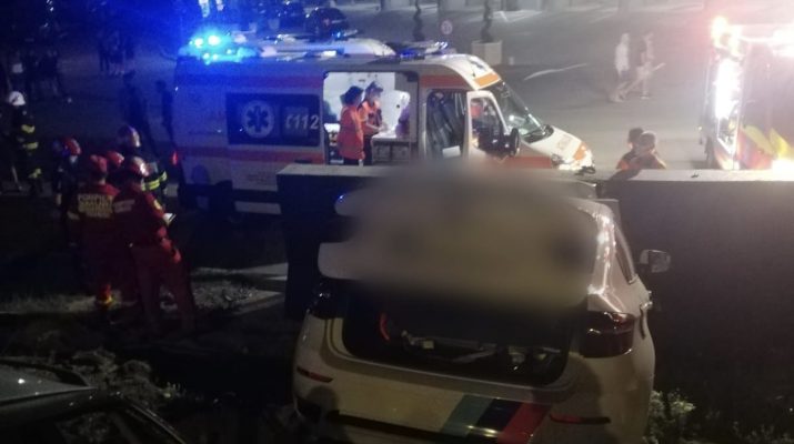 FOTO. O glumă proastă l-a costat viața. Șofer urmărit de poliție, mort într-un accident