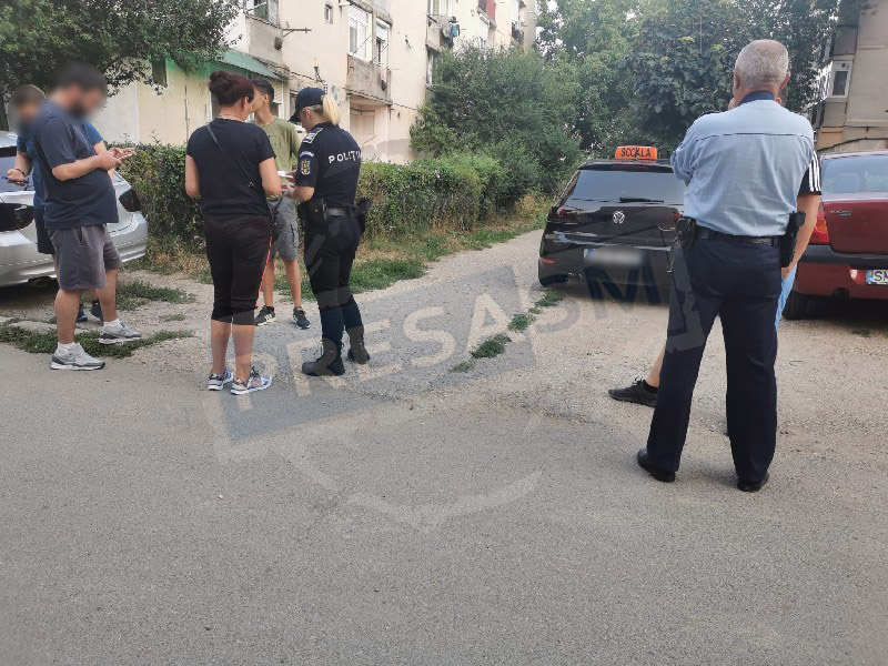 O cerșetoare (23 ani) a tâlhărit o sătmăreancă (67 ani) pentru că nu a primit bani