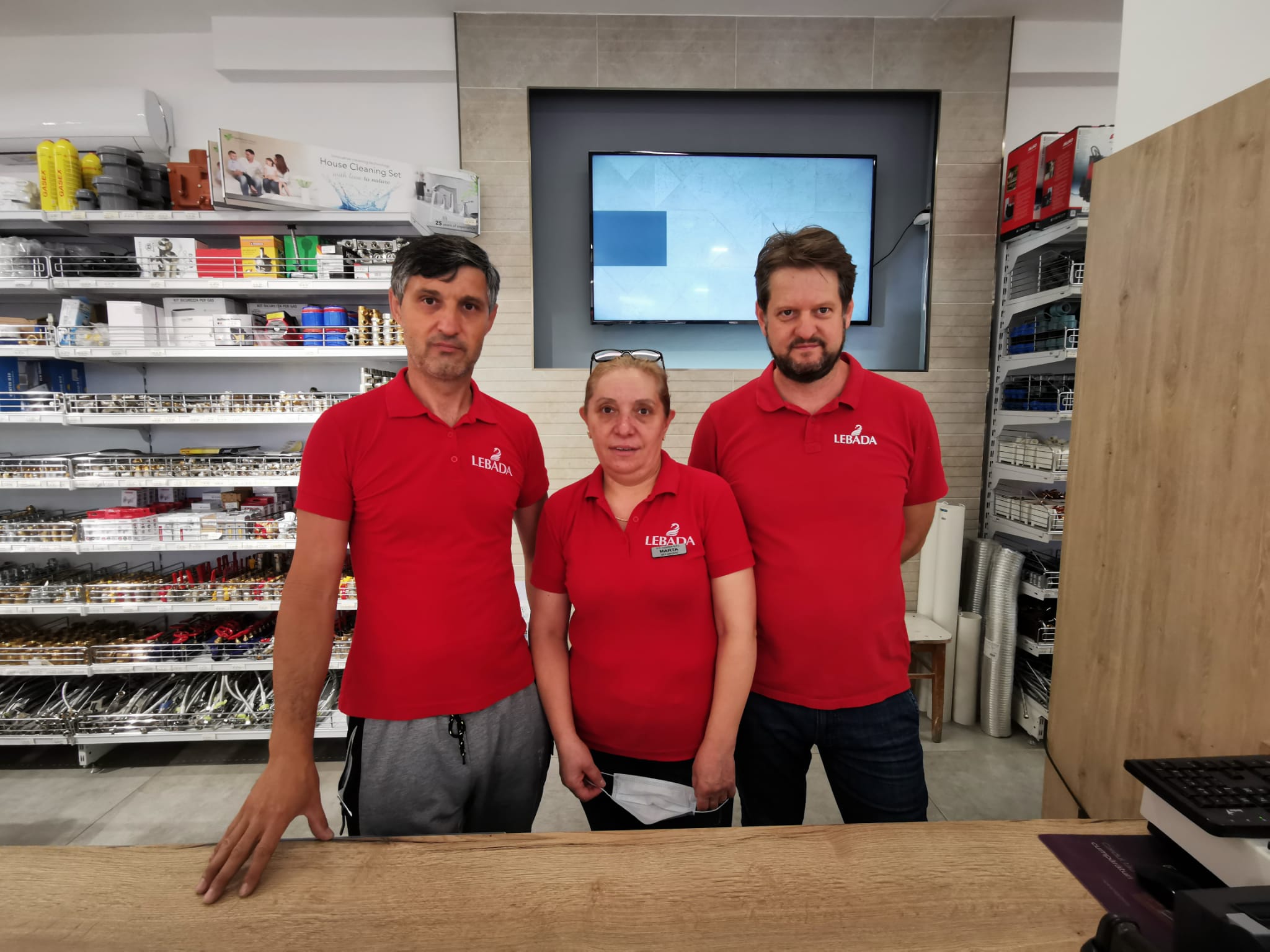 FOTO. Povestea sătmărencei care a ajuns din simplu angajat un șef de magazin