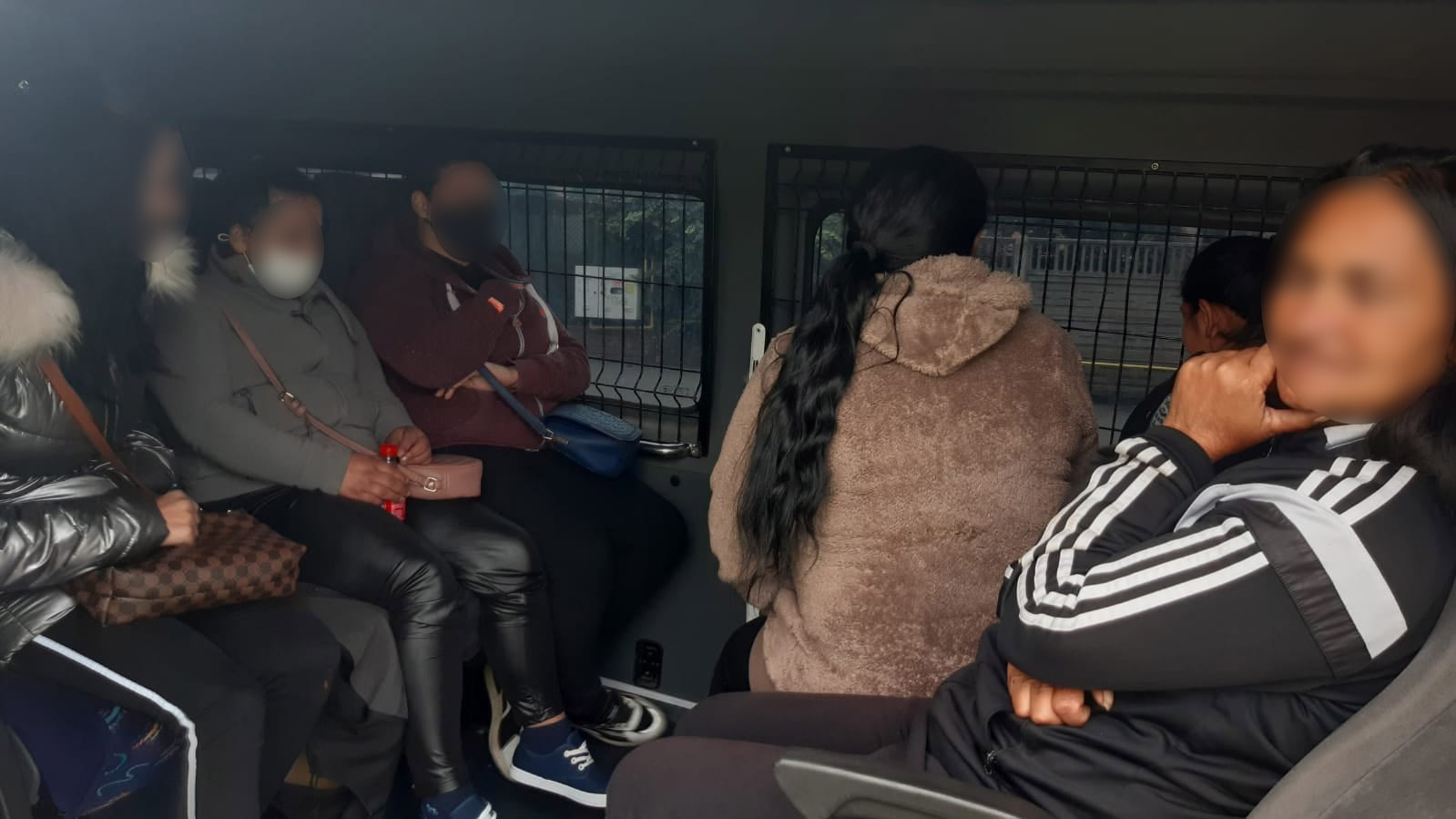 Opriți și stradă și legitimați. Se înmulțesc amenzile pentru cerșetorie la Satu Mare