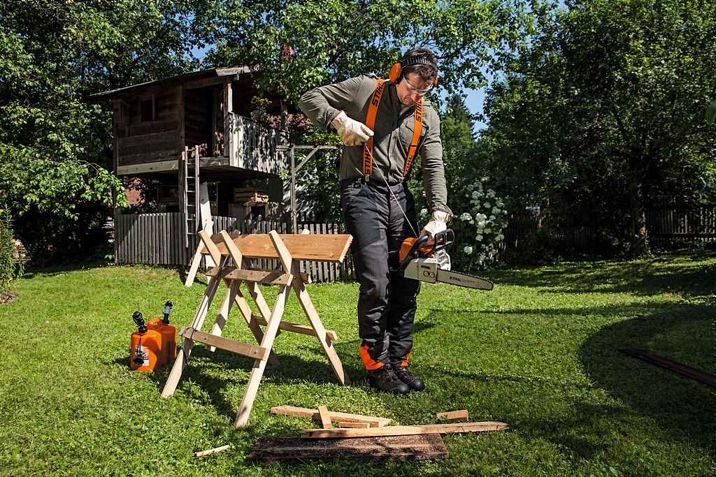 STIHL demarează un amplu program de reduceri pentru motoferăstraie și alte utilaje de sezon