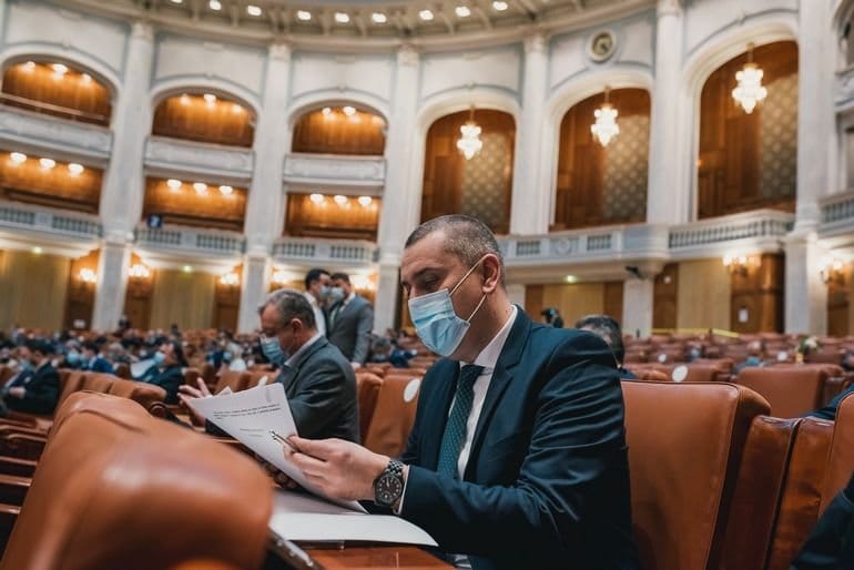 Deputatul Magyar Lorand nu a votat moțiunea PSD care a dus la căderea Guvernului Cîțu