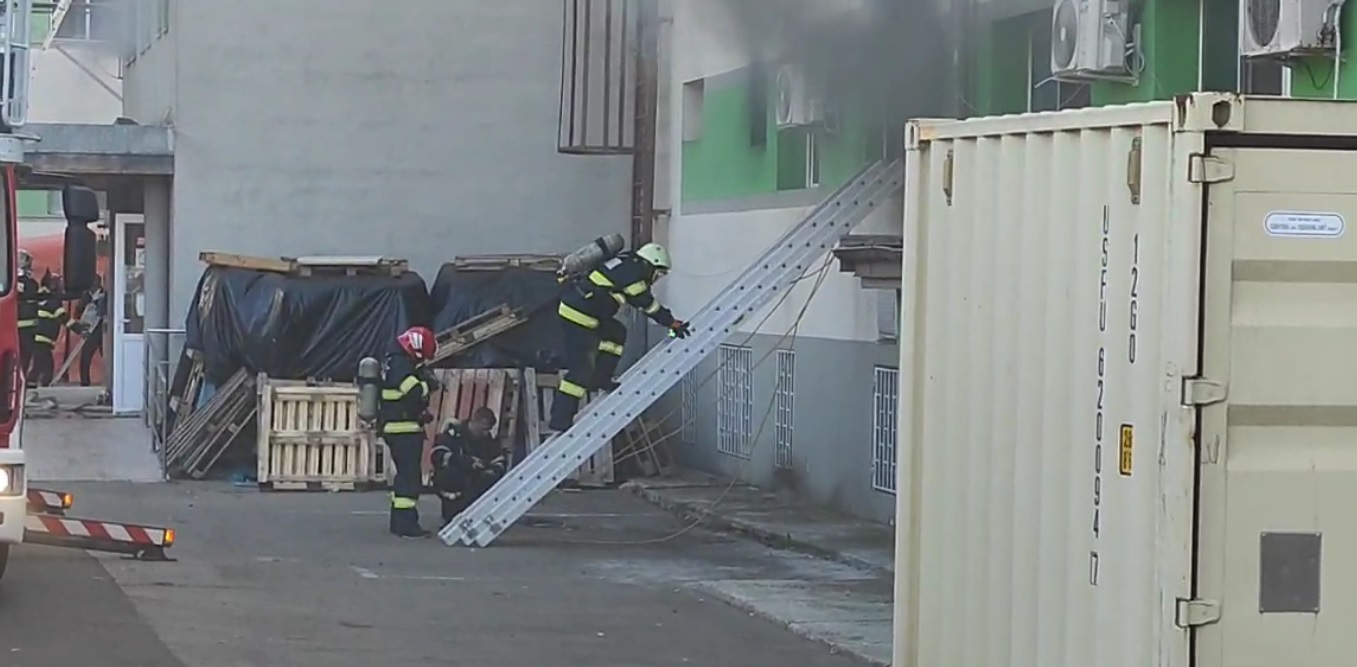 VIDEO. Incendiu la Secţia ATI a Spitalului de boli infecţioase din Constanţa. Nouă persoane au decedat