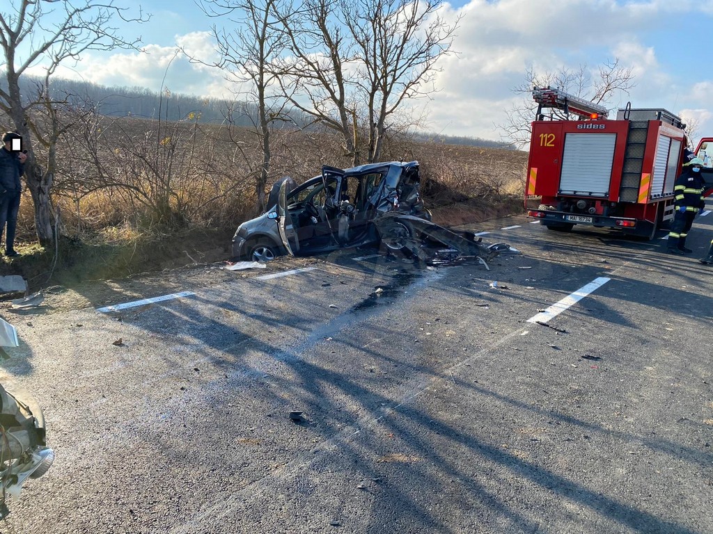 Accident cu patru victime rănite grav în județ! Vinovatul, fără permis de conducere