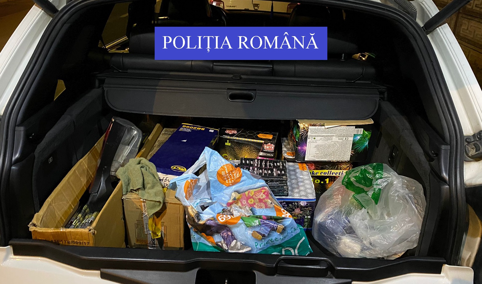 FOTO. Flagrant în Satu Mare: polițiștii au început marea confiscare a petardelor