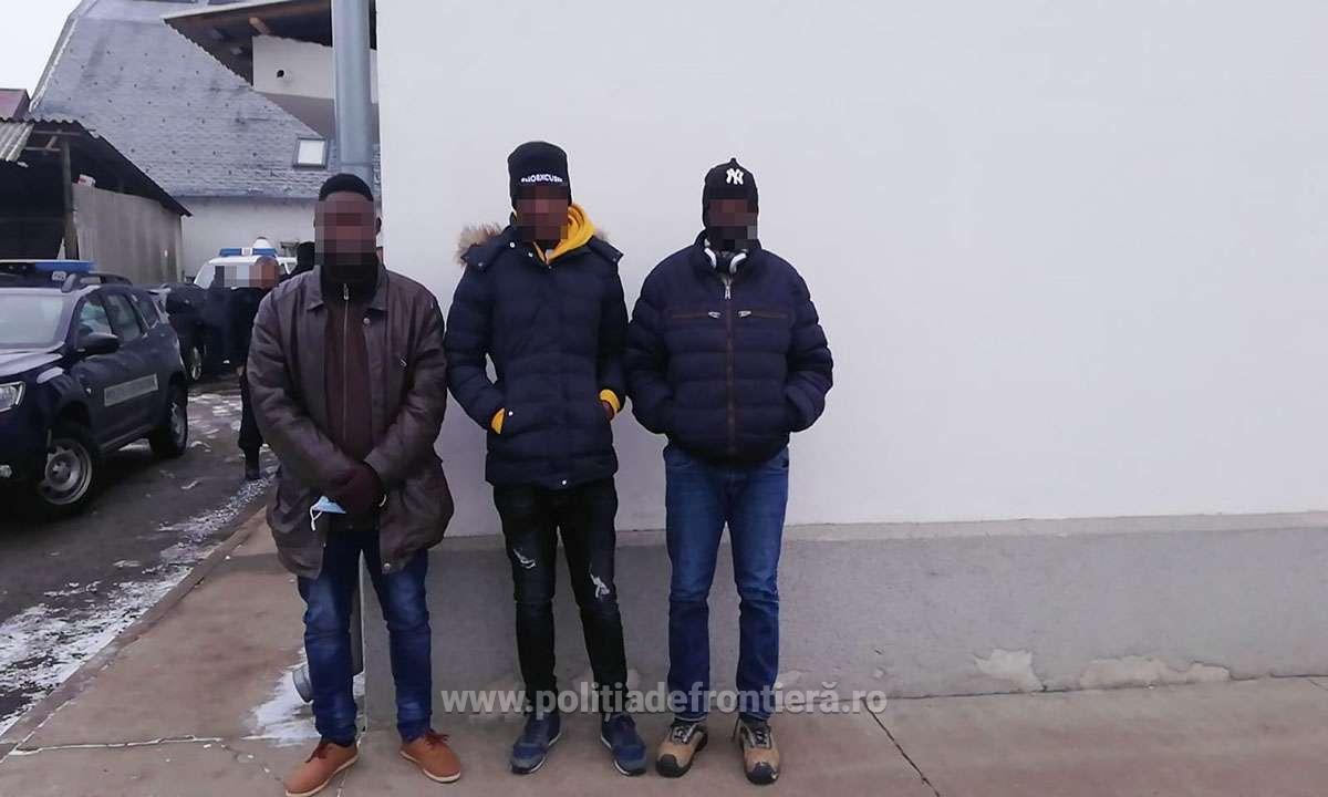 FOTO. Exemplu de disperare la Carei. Mii de km parcurși pentru o viață mai bună