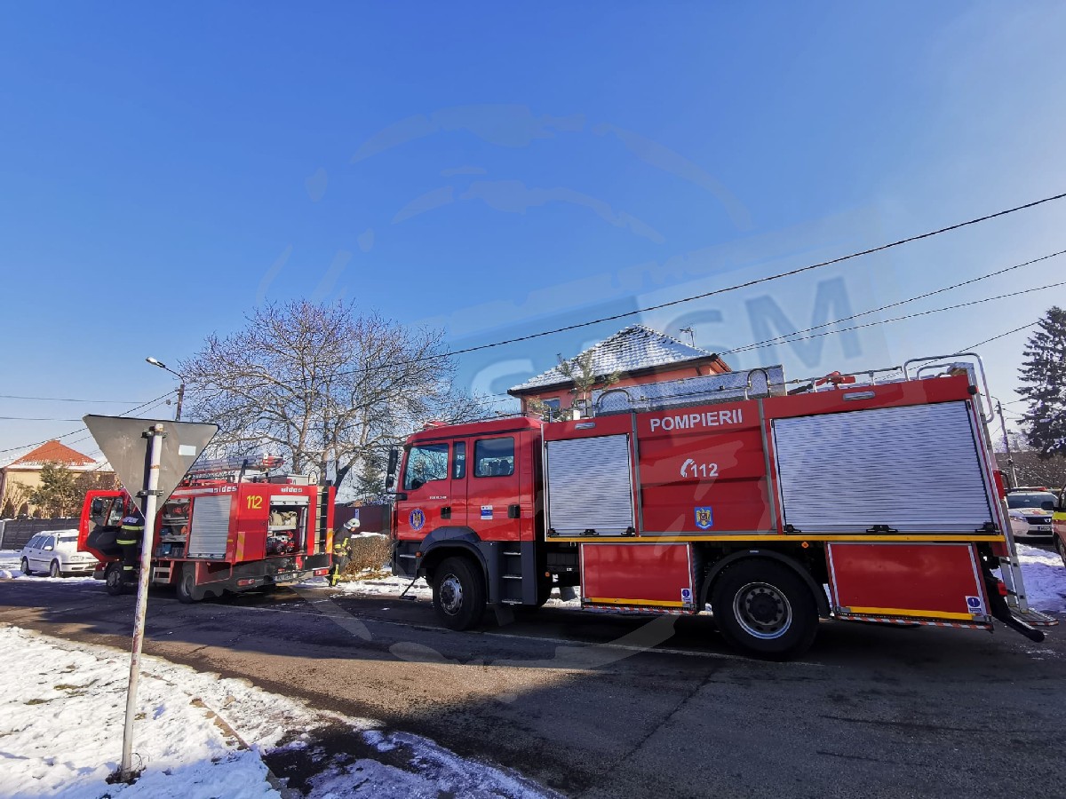 Incendiu în Lipău. Pe când au ajuns pompierii, incendiul a fost stins de localnici
