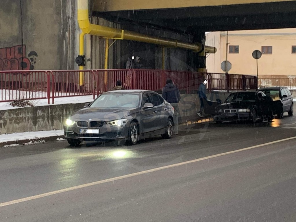 FOTO. Accident în centrul municipiului Satu Mare: BMW vs BMW