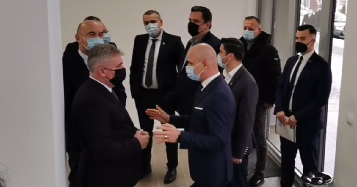 Ministrul de Interne, în urma acuzațiilor de politizare a Poliției Satu Mare: ”Nu eu fac numirile în fruntea IJP”