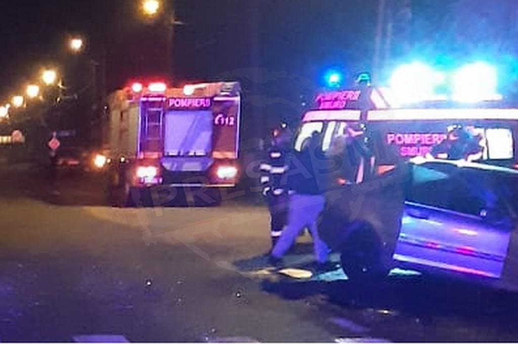 Beat, fără permis, un individ a făcut accident în municipiul Satu Mare. Mașina, neînmatriculată