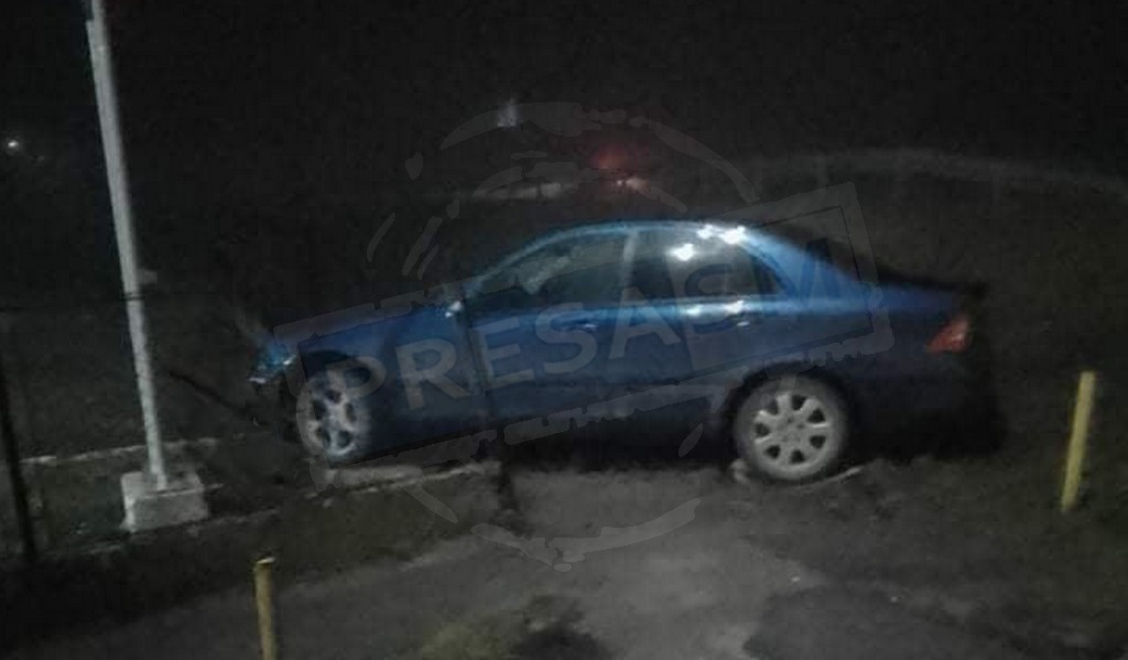 VIDEO. Sătmărean, cu permisul reținut, a intrat cu mașina în gardul Poliție Doba!