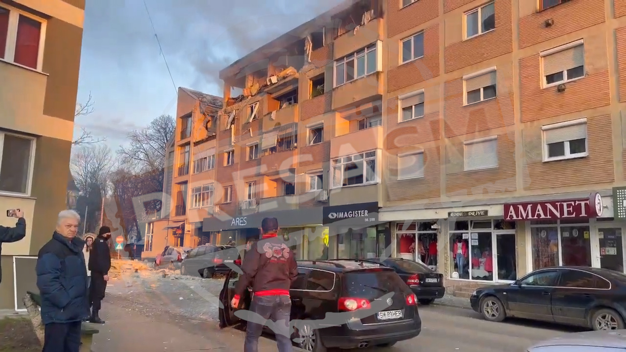 FOTO/VIDEO. Consolidarea blocului afectat de explozie va dura luni de zile. Se caută soluții pentru locatari