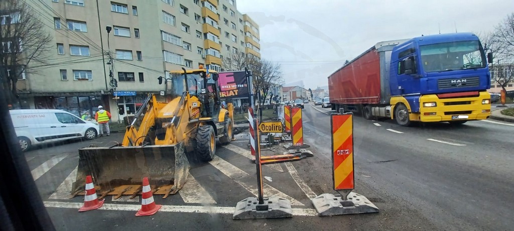 Hartă. Primăria anunță restricții de circulație pe unul dintre marile bulevarde din municipiul Satu Mare