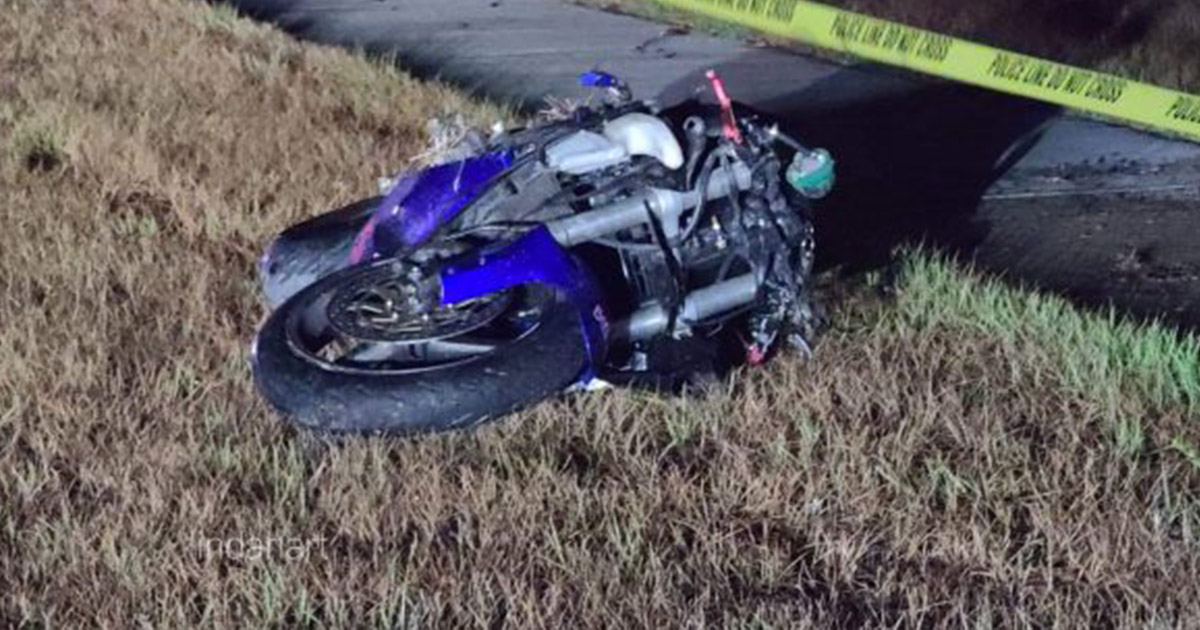 Un mopedist a dat de pământ cu un pasager și a fugit, în municipiul Satu Mare