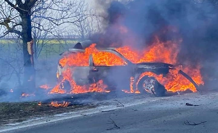 FOTO. Un tanăr de 19 ani și iubita lui însărcinată au ars de vii după un accident