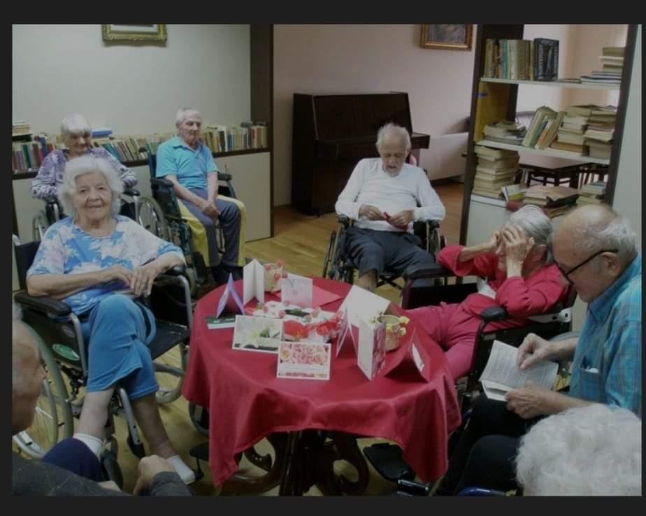 Exemplu de bune practici. Centrul ”Casian”, locul din județul Satu Mare în care vârstnicii sunt respectați