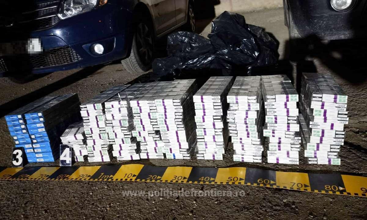 FOTO. Tânără sătmăreancă, prinsă cu țigările de contrabandă în saci. Șofer tras pe dreapta, prins tot cu țigări de la duty-free