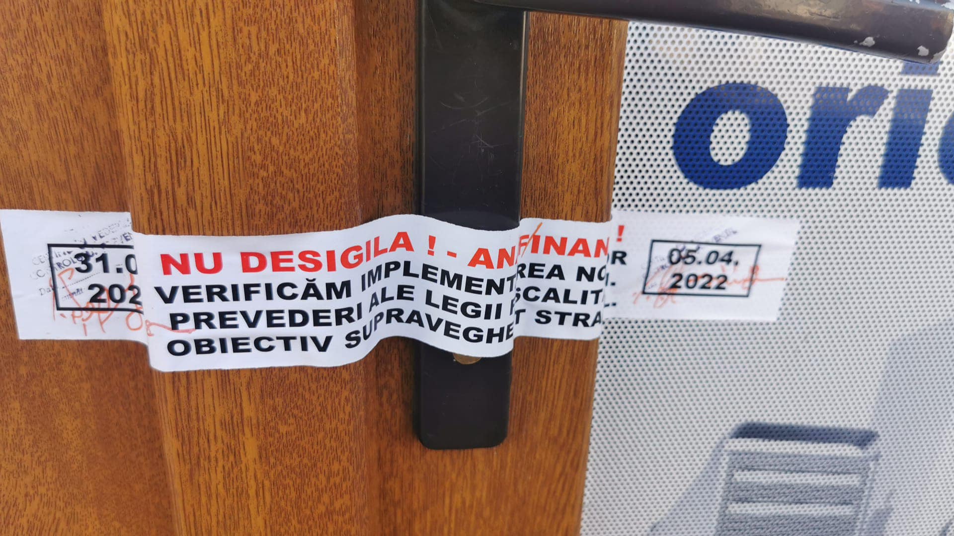 FOTO/VIDEO. O glumă de 1 Aprilie care a mers prea departe?! Polițiștii au intrat pe fir