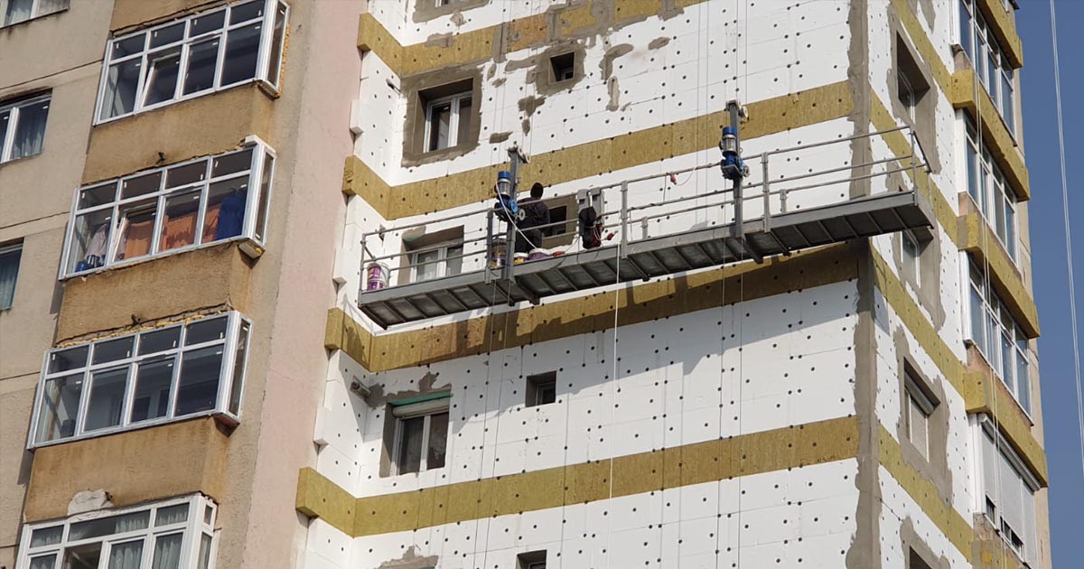 LISTA blocurilor ce intră în reabilitare în 2023. Se pregătesc altele zece