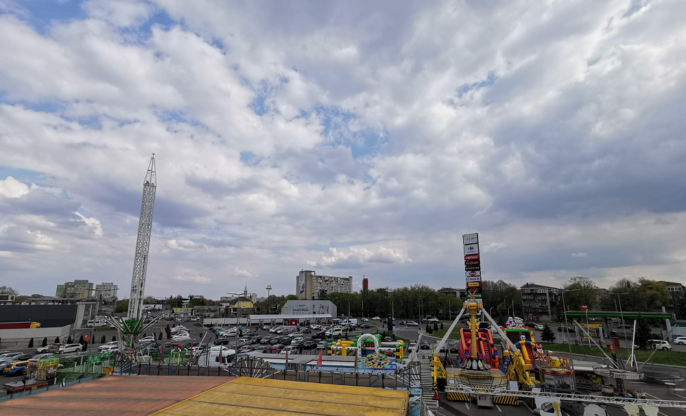 Veste bună! Marele parc de distracții rămâne încă o săptămână, în parcarea Shopping City