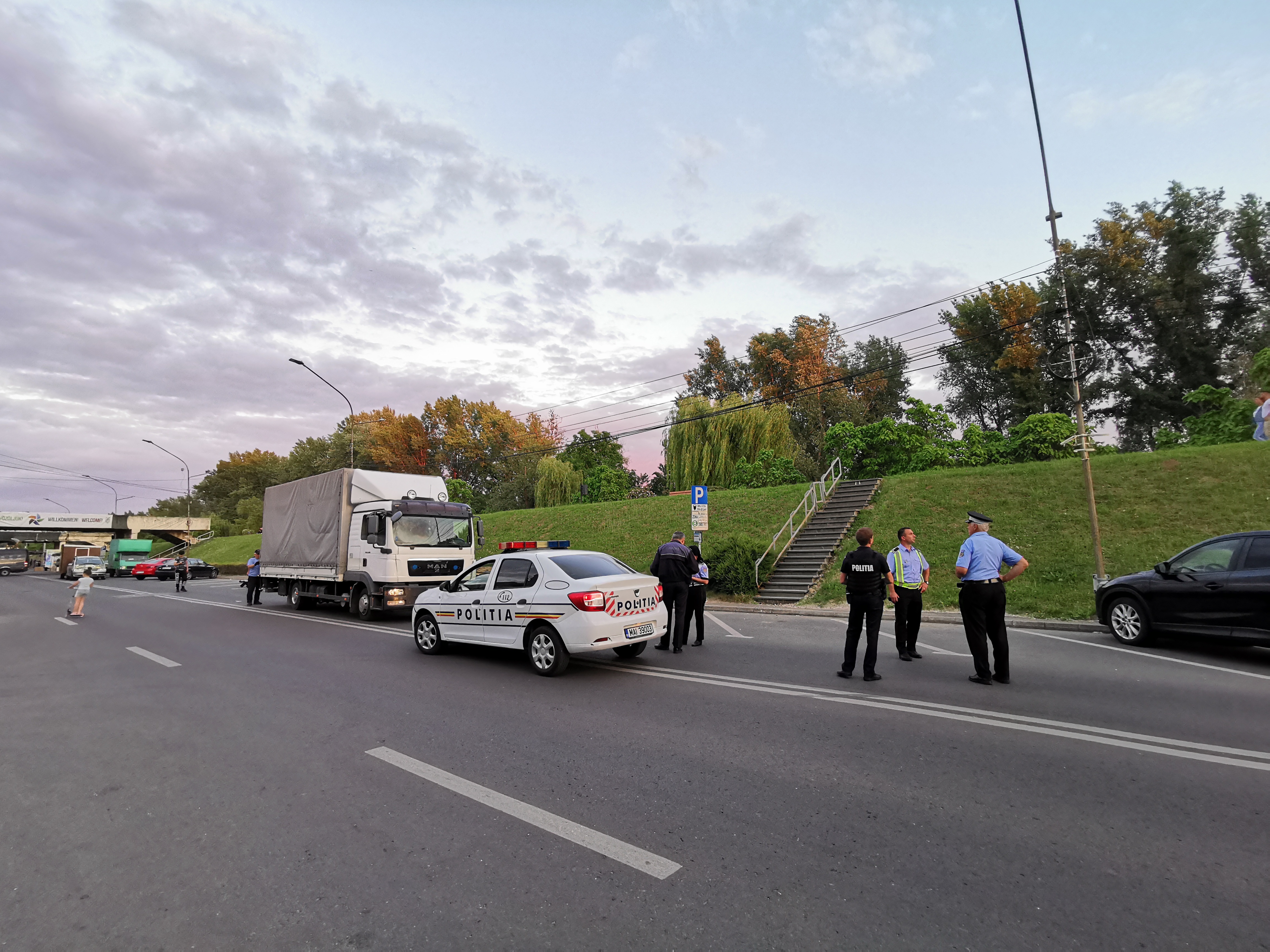 Un tată a sunat la Poliție spunând că fiica (15 ani) a fost violată la Zilele Orașului