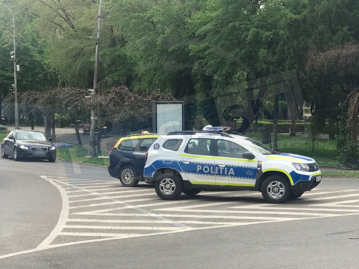 Taximetrist hoț în municipiul Satu Mare. I-a luat telefonul unei cliente