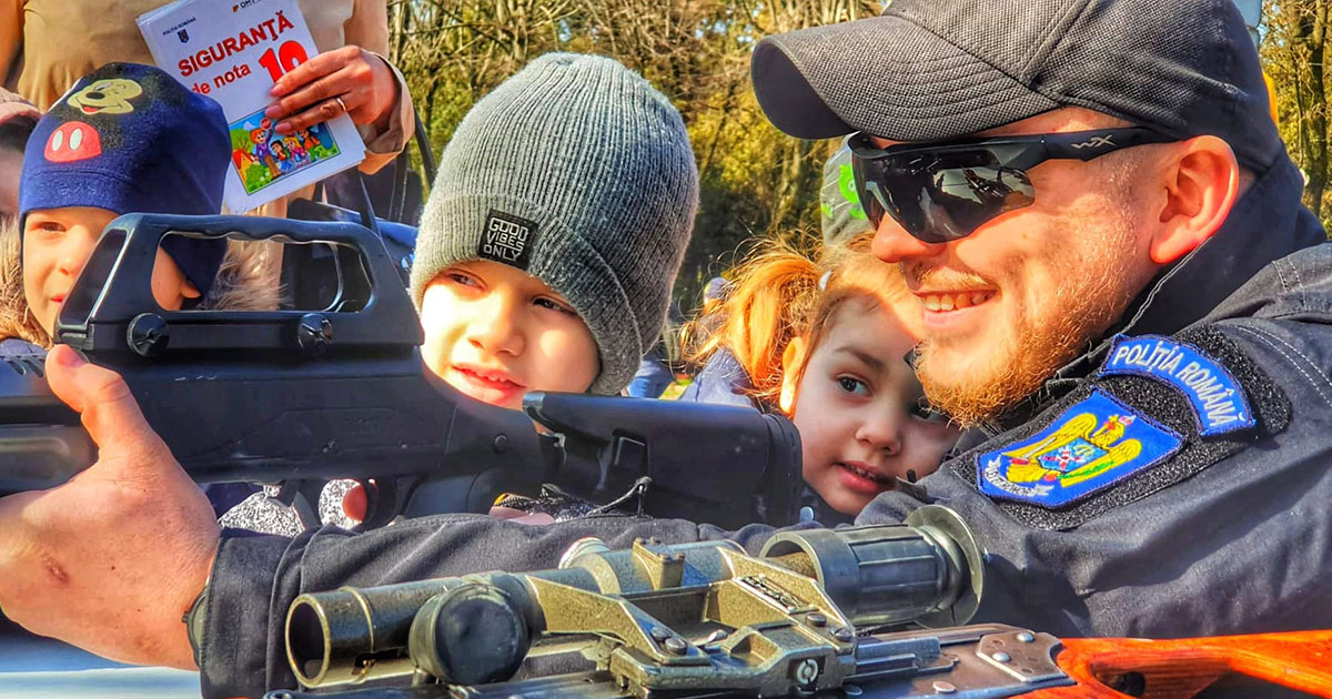 Polițiștii, jandarmii și pompierii își unesc forțele de 1 Iunie. Cei mici, invitați la o zi de neuitat