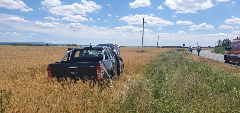 Fotó. Baleset Szatmárnémeti kijáratánál. A SMURD és a tűzoltóság is a helyszínre vonult