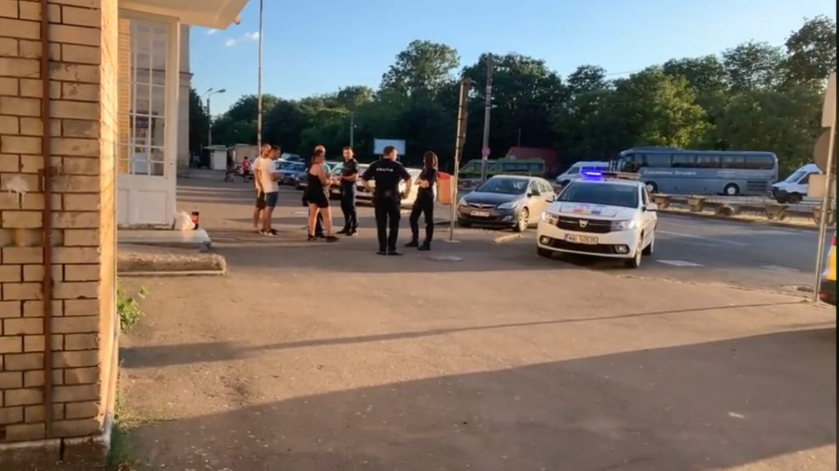REVOLTĂTOR. Fată (17 ani) molestată de un individ periculos chiar în Gara din Satu Mare!