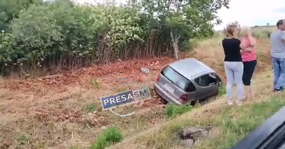 VIDEO. Accident în județul Satu Mare. A ajuns cu mașina în șanț