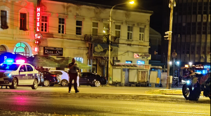 Puștan lăsat fără permis. Și-a turat motocicleta prin centrul Sătmarului